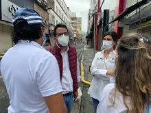 Limpieza y diálogo con empresarios del centro, acciones de ‘Puro Corazón’ por Cali