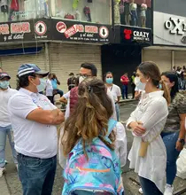 Limpieza y diálogo con empresarios del centro, acciones de ‘Puro Corazón’ por Cali