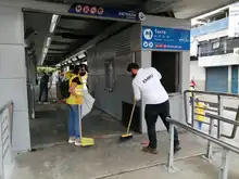 La EMRU, apoya la limpieza de las estaciones del MIO, que acompañan a Ciudad Paraíso.  