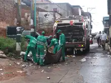 trabajan a toda máquina y desde diferentes puntos para superar esta situación.