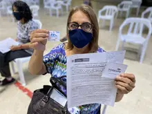 Caleños y caleñas se suman al compromiso de vida vacunándose contra la covid-19