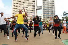 La bandera colombiana, entre arte y paz