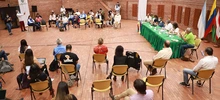 Todas las versiones para conciliar y revelar la verdad