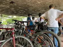 Viernes culturales de movilidad en bici en la Alcaldía de Cali