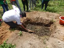 Habitantes del barrio Calima se conectan con la tierra a través de la ‘Agrocultura Urbana’