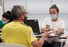 Hasta nueva orden, los megacentros de vacunación funcionarán sin pico y cédula 