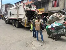 Habitantes de Floralia se capacitan en el manejo adecuado de residuos 
