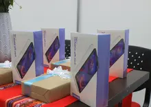 Estudiantes en situación hospitalaria recibieron tabletas digitales para sus clases