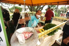 Con los mercados campesinos se rescatan la cultura rural y la economía de los caleños