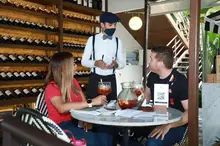 Disfrutar con la familia y amigos también dinamiza la economía caleña