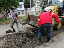 Después de 37 años las vías del barrio Santa Mónica Popular recibieron mantenimiento vial