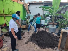 Huerta comunitaria del barrio Primitivo Crespo: Una apuesta por la seguridad alimentaria de niños y ancianos