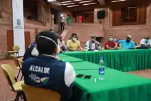Alcalde abrió diálogo con líderes de las comunas 6 y 14