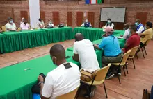 Alcalde abrió diálogo con líderes de las comunas 6 y 14