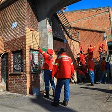 La Administración Distrital recupera puentes peatonales y fachadas de la calle 5a 