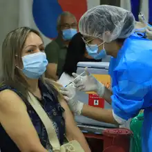 Caleños mayores de 40 años ya están accediendo a la vacuna por la vida