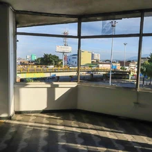 Alcaldía de Cali realizó recorrido en el sector La Luna para revisar afectaciones en el comercio