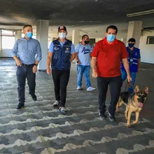 Alcaldía de Cali realizó recorrido en el sector La Luna para revisar afectaciones en el comercio