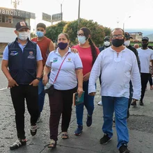 Alcaldía de Cali realizó recorrido en el sector La Luna para revisar afectaciones en el comercio