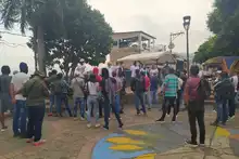 Vinculan a 100 jóvenes de los puntos de resistencia para labores de infraestructura