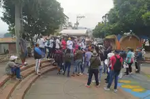 Vinculan a 100 jóvenes de los puntos de resistencia para labores de infraestructura