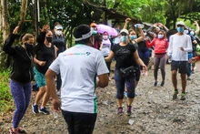 Por medio del deporte, senderistas celebran el cumpleaños 485 de Cali