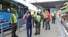 En operativo policial se intervienen establecimientos comercializadores de celulares robados