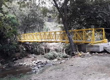 Reconstrucción de puentes peatonales y vehiculares sector Alto Aguacatal