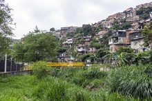 Reconstrucción de puentes peatonales y vehiculares sector Alto Aguacatal