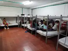 Intervención humanitaria a la población migrante en las afueras de la Terminal de Transporte de Cali