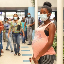 La ESE Oriente brinda atención en salud oral a mujeres gestantes