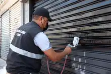Con Pintatón, la Administración Distrital embellece y reactiva el sector comercial de “la Luna”