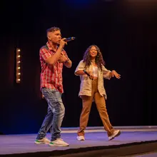 La gobernadora Clara Luz Roldán, quien estuvo en el evento, felicitó a los jóvenes por haber logrado esta certificación. 