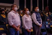 La gobernadora Clara Luz Roldán, quien estuvo en el evento, felicitó a los jóvenes por haber logrado esta certificación. 