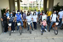 Datic llegó en ‘bici’ a la Administración Distrital