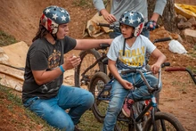 ¡Adrenalina pura! El BMX Dirt Jump se tomó el parque de El Ingenio  
