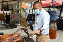 Alcaldía invita a comprar ‘Lo Nuestro’ para reactivar la economía del barrio Sucre