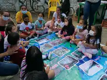 Jugando se aprende con Cariño a la Calle