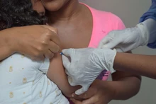 Por ser letal, Salud Pública insta a adultos para que vacunen a los niños contra el sarampión