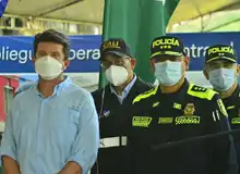 Con el ministro de Defensa, se activaron frentes de seguridad en la Comuna 17 y con el gremio de taxistas