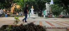 Desde el programa Zonas Te Queremos Cali, el parque Versalles recupera su verdor y tranquilidad