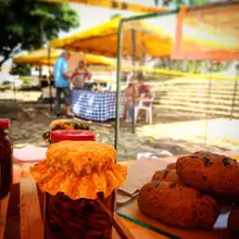 La reactivación económica del sector rural se apoya comprando en los Mercados Campesinos