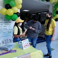Condonatón para prevenir embarazos y educar a jóvenes en salud sexual