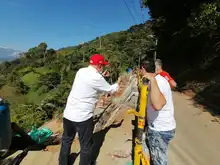 Avanza la construcción de pozos de contención en la vía a El Saladito 