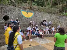 EMRU lidera caminatas ecológicas dirigidas a jóvenes que viven en las zonas que tendrán renovación urbana