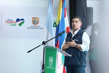 Alcalde condecora a jugadoras del Deportivo Cali