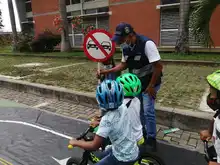 Educación vial para los niños de Cali