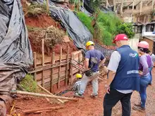 Prevenir deslizamientos, la consigna de la Administración Distrital con las obras de urgencia manifiesta