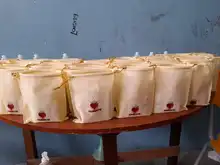 Estudiantes de la IEO República de Argentina comenzaron a comercializar su kit de bioseguridad
