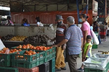 Gobierno del alcalde Jorge Iván Ospina, comprometido para trabajar y garantizar espacios armónicos para las plazas de mercado.  